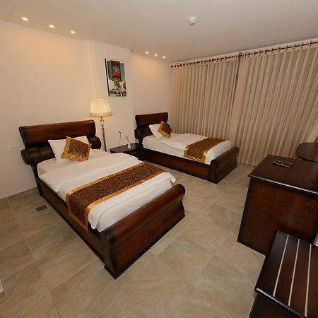 Royal Suites Nablus Buitenkant foto