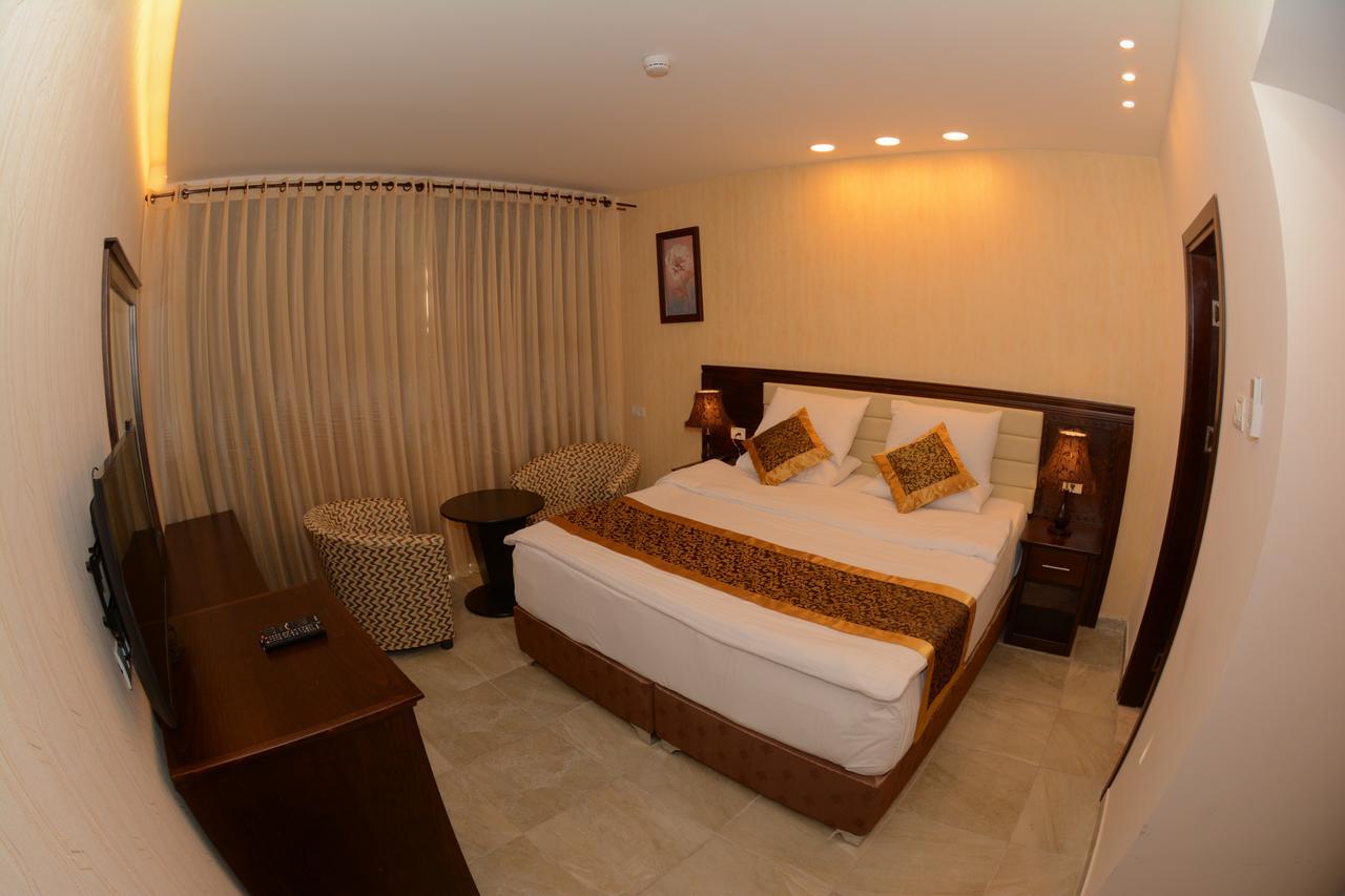 Royal Suites Nablus Buitenkant foto