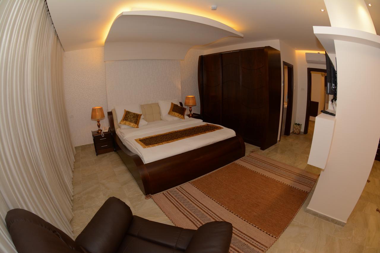 Royal Suites Nablus Buitenkant foto