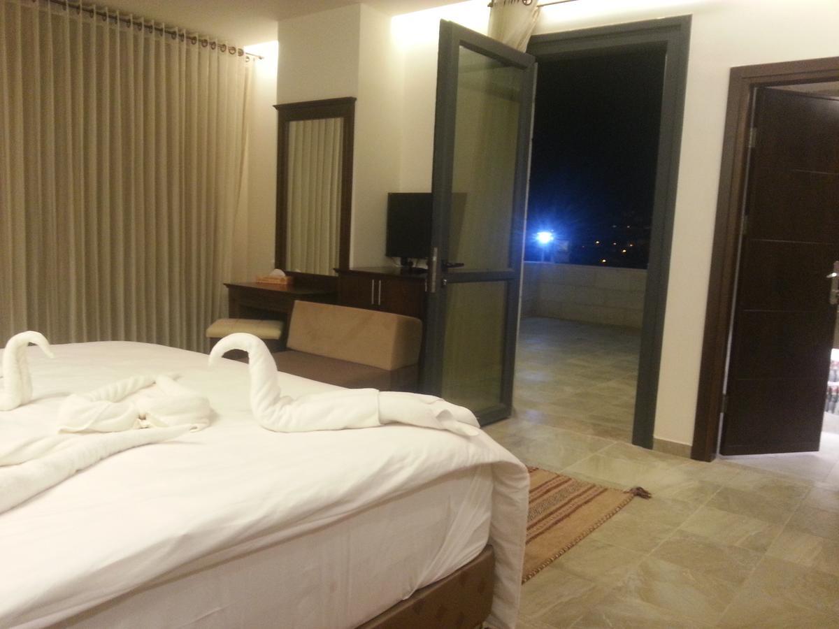 Royal Suites Nablus Buitenkant foto