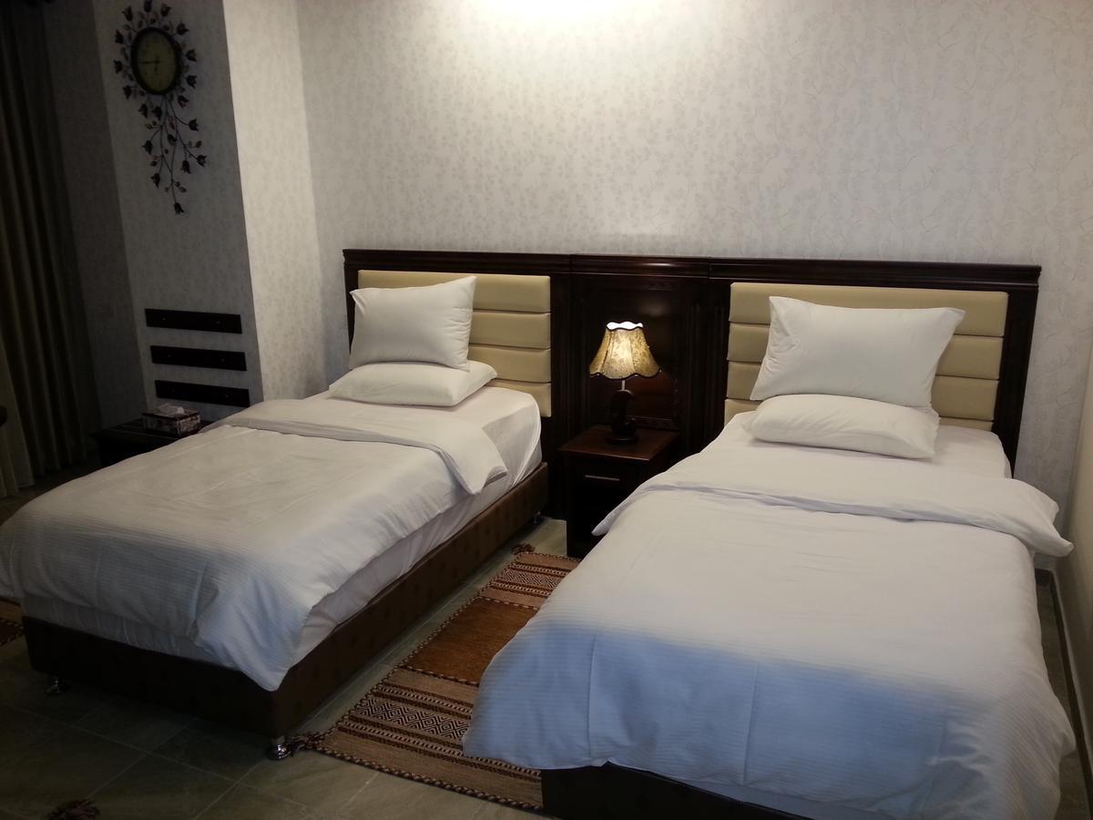 Royal Suites Nablus Buitenkant foto