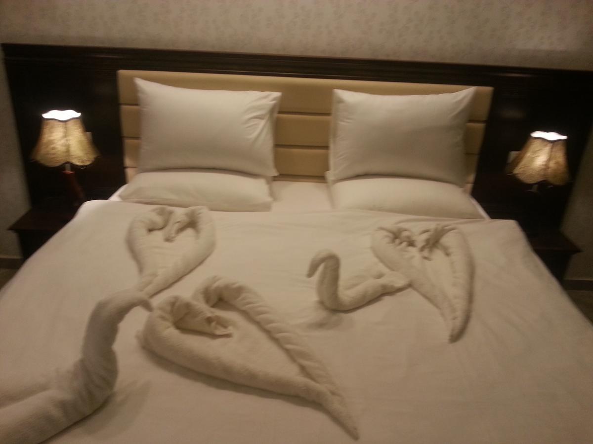 Royal Suites Nablus Buitenkant foto