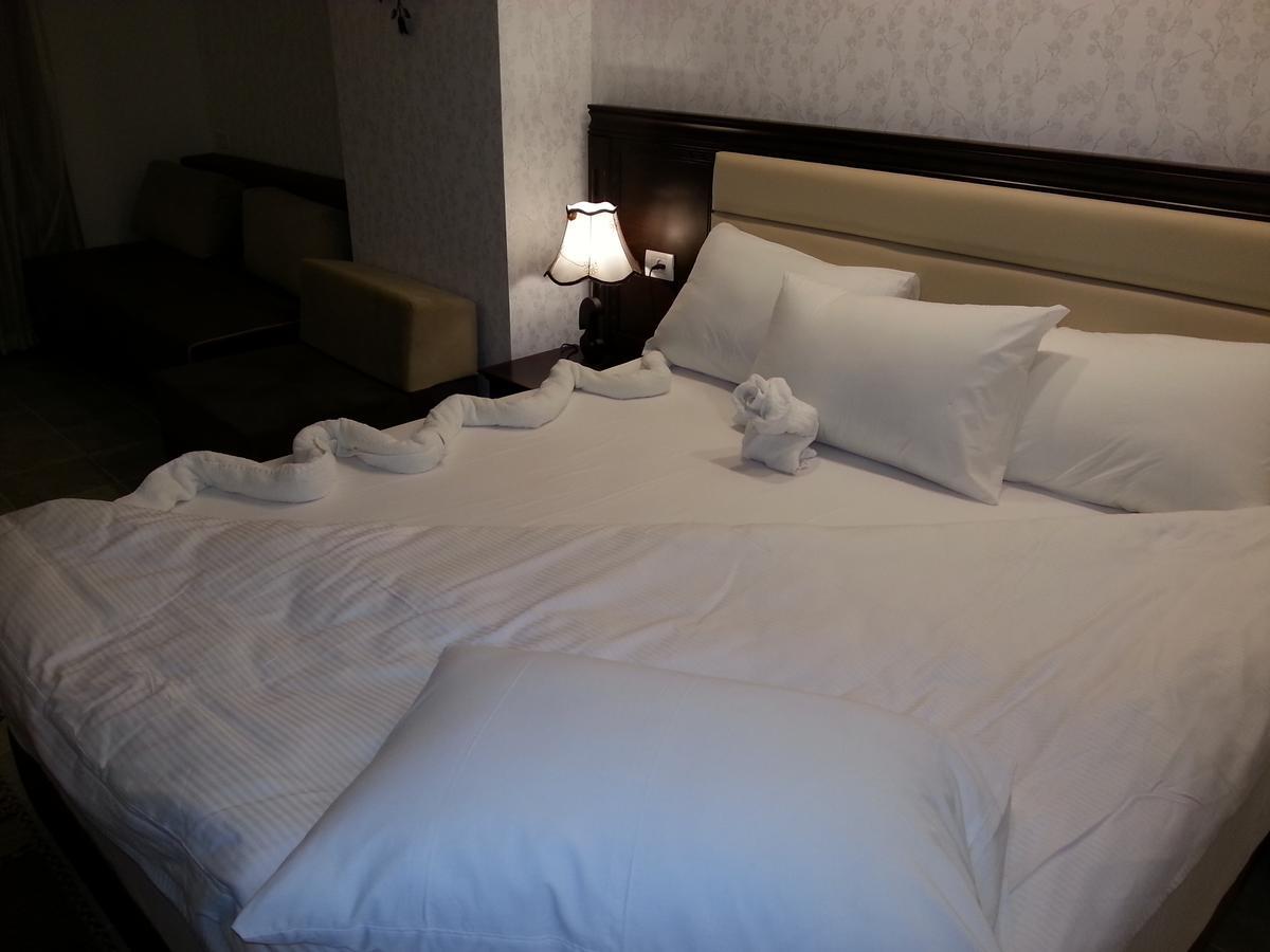 Royal Suites Nablus Buitenkant foto